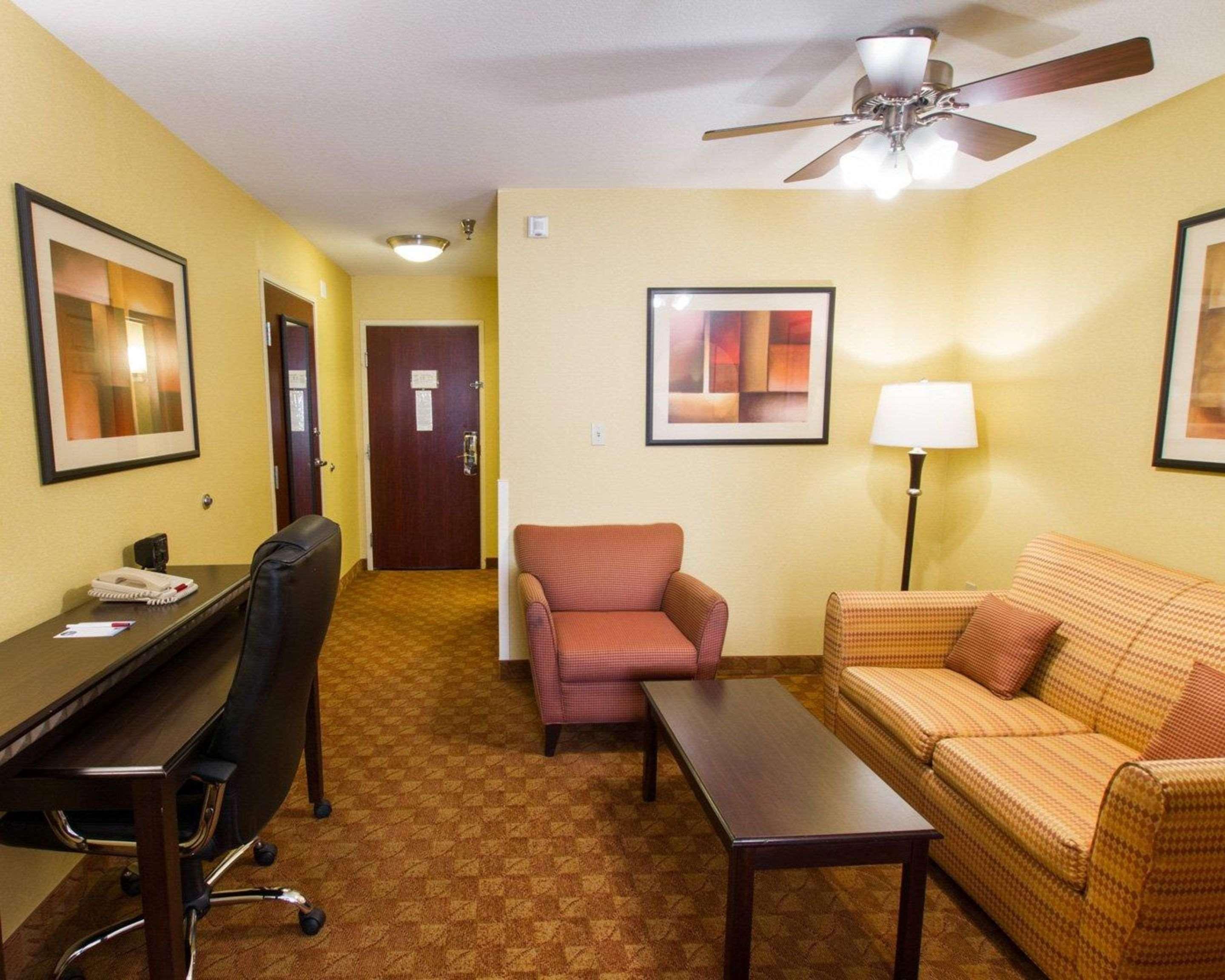 Comfort Suites Phoenix Airport Tempe Dış mekan fotoğraf